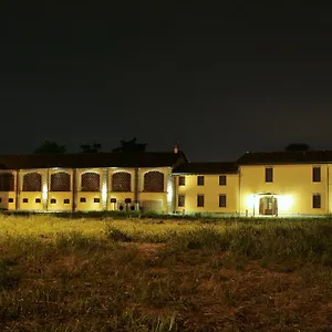  Casa di campagna Cavrigo Italia